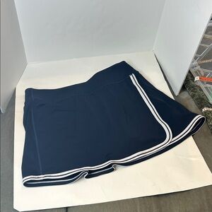 Athelta Navy Skort with White Trim ❤️🎾